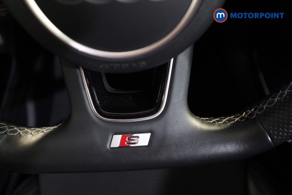 Audi A4 Black Edition Manual Petrol Saloon - Stock Number (1612262) - 5th supplementary image