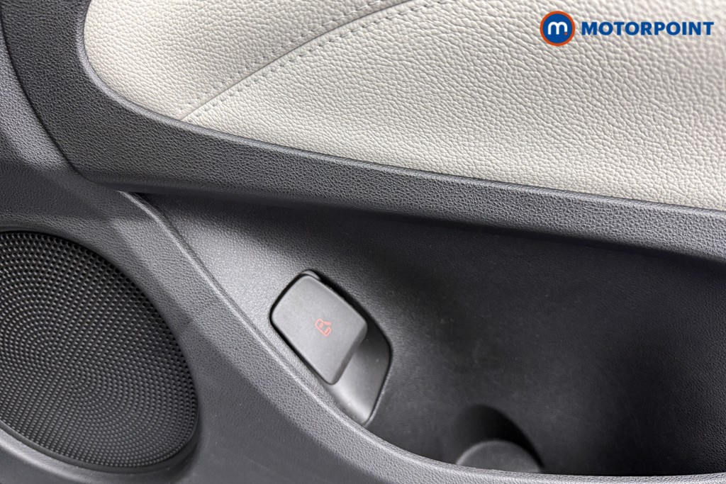 Fiat 500 La Prima Automatic Electric Hatchback - Stock Number (1613590) - 12th supplementary image