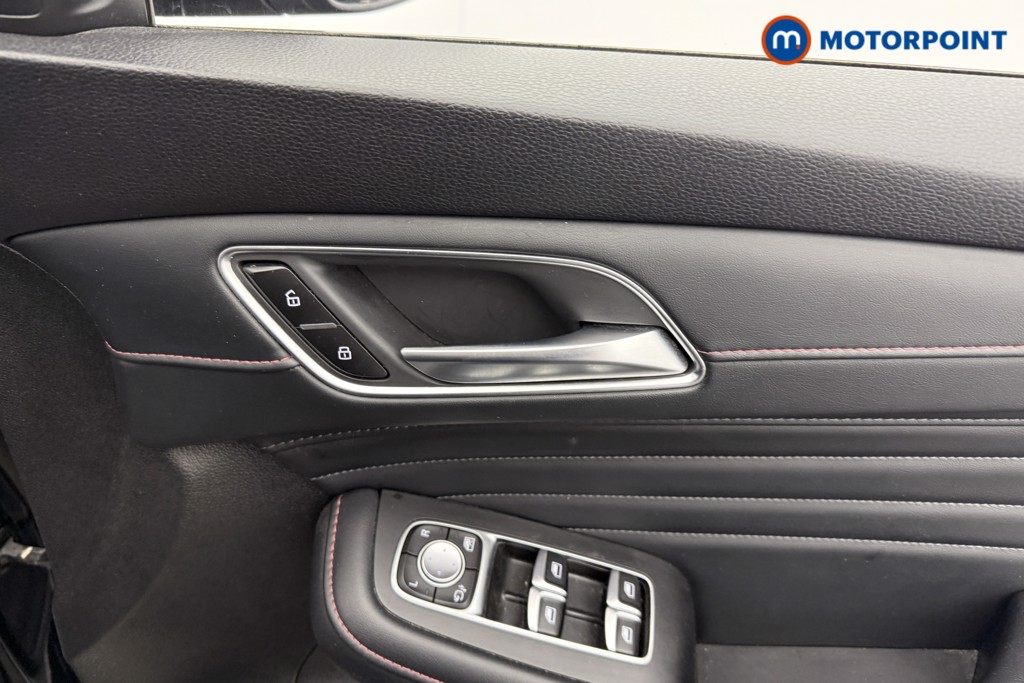 Mg Motor Uk HS Exclusive Manual Petrol SUV - Stock Number (1614085) - 8th supplementary image