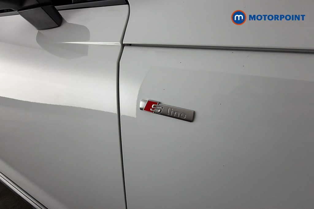 Audi A4 Black Edition Automatic Diesel Saloon - Stock Number (1614641) - 32nd supplementary image