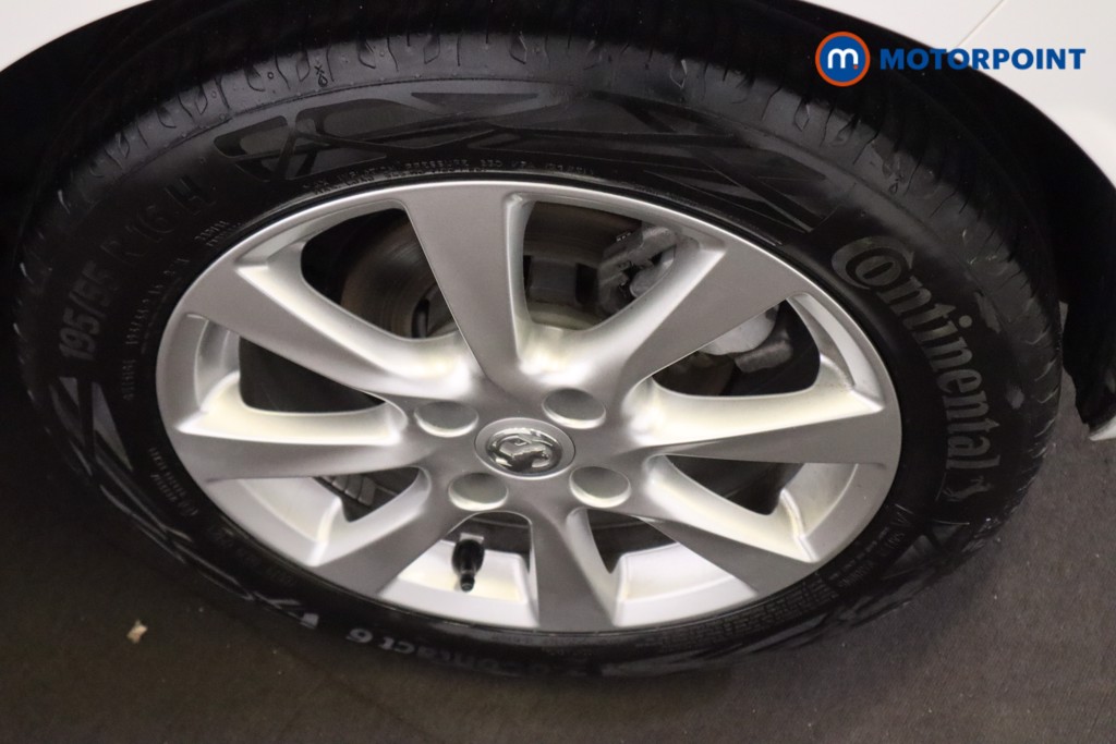 Vauxhall Corsa Design Automatic Petrol Hatchback - Stock Number (1614698) - 9th supplementary image