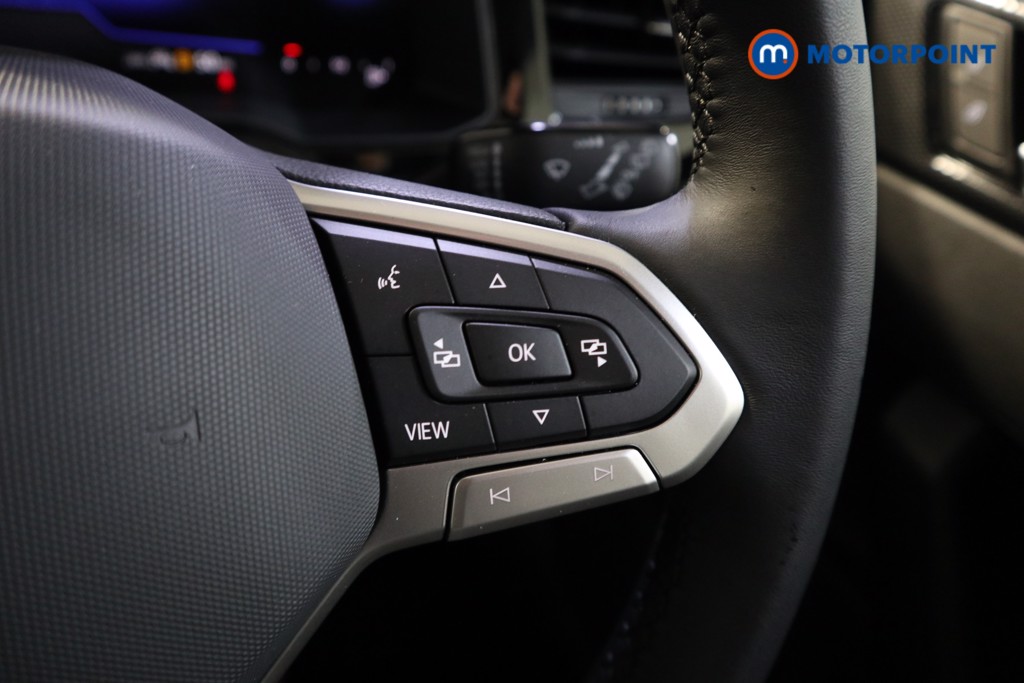 Volkswagen Polo Life Manual Petrol Hatchback - Stock Number (1615205) - 4th supplementary image