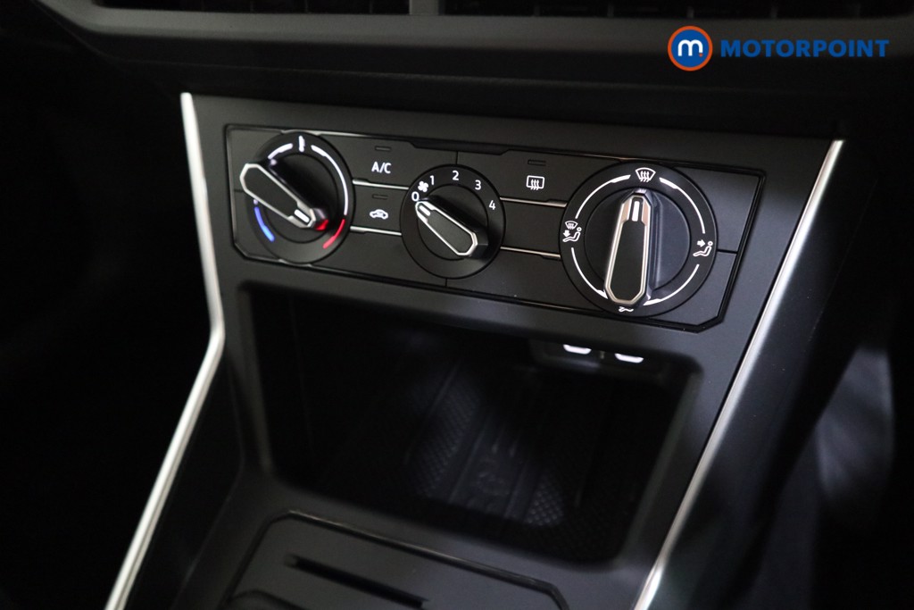 Volkswagen Polo Life Manual Petrol Hatchback - Stock Number (1615205) - 7th supplementary image