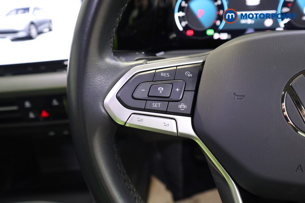 Volkswagen Golf Life Automatic Petrol Estate - Stock Number (1615948) - 5th supplementary image