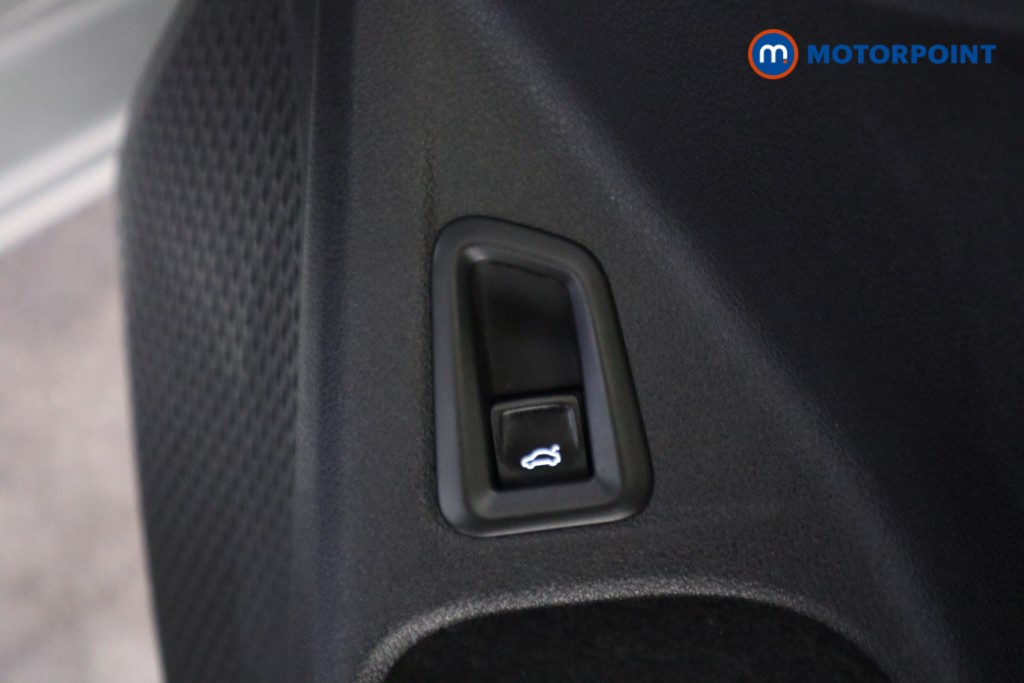 Volkswagen Golf Life Automatic Petrol Estate - Stock Number (1615948) - 15th supplementary image