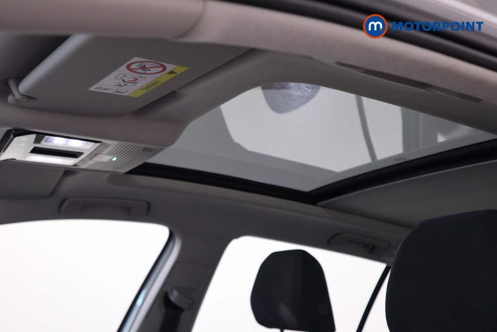 Volkswagen Golf Life Automatic Petrol Estate - Stock Number (1615948) - 17th supplementary image