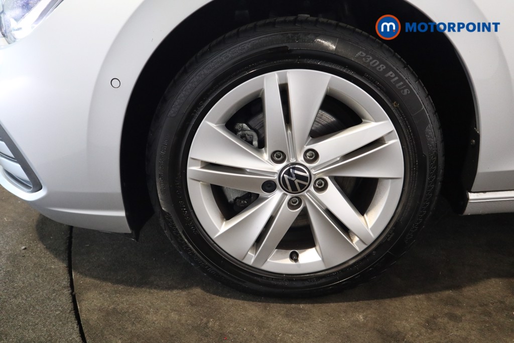 Volkswagen Golf Life Automatic Petrol Estate - Stock Number (1615948) - 26th supplementary image