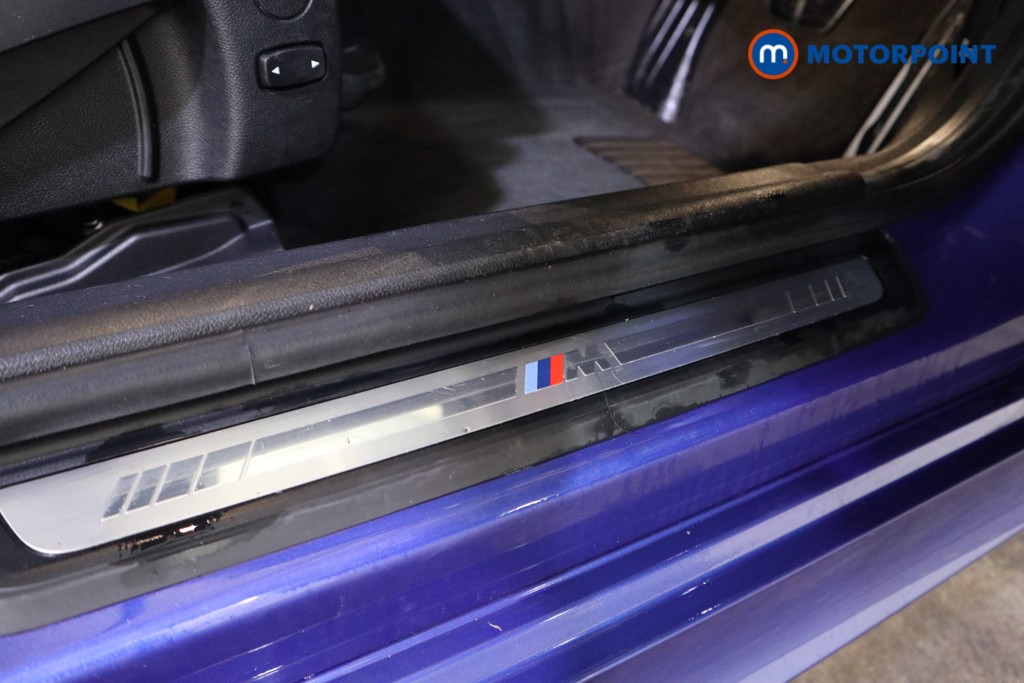 BMW 3 Series M Sport Automatic Petrol Plug-In Hybrid Saloon - Stock Number (1615983) - 18th supplementary image