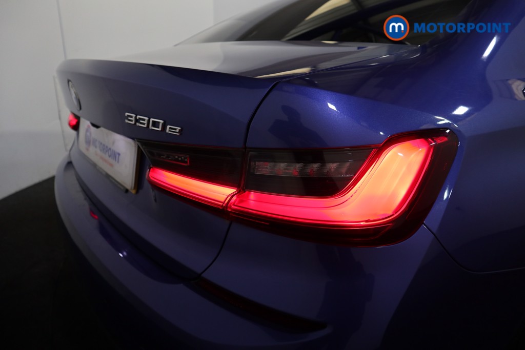 BMW 3 Series M Sport Automatic Petrol Plug-In Hybrid Saloon - Stock Number (1615983) - 34th supplementary image
