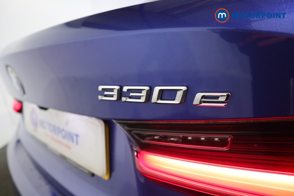 BMW 3 Series M Sport Automatic Petrol Plug-In Hybrid Saloon - Stock Number (1615983) - 35th supplementary image