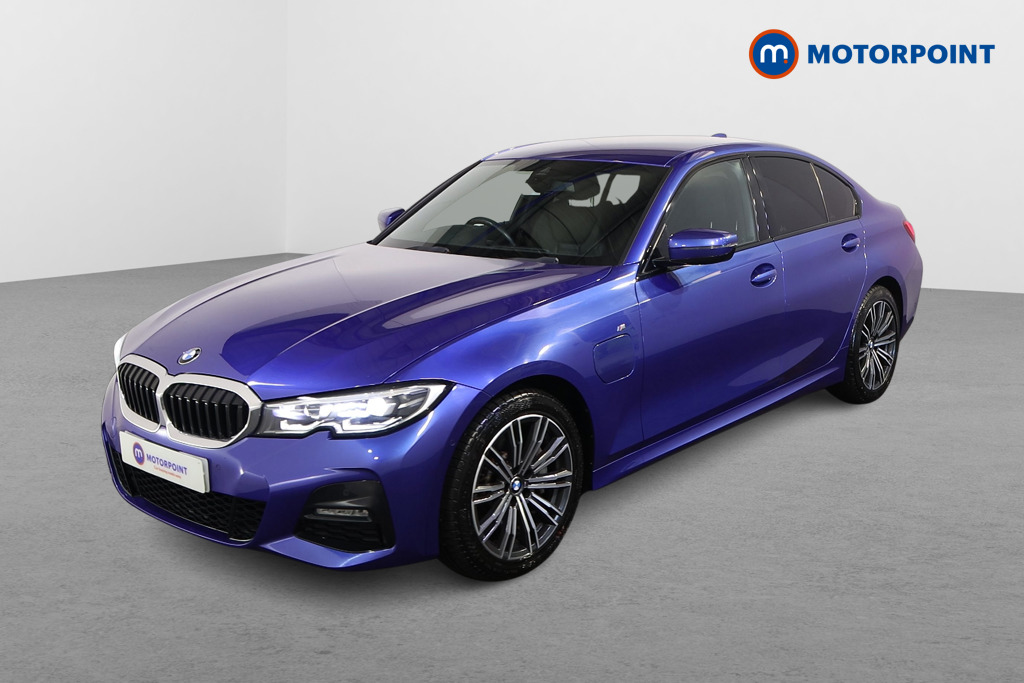 BMW 3 Series M Sport Automatic Petrol Plug-In Hybrid Saloon - Stock Number (1615983) - Passenger side front corner