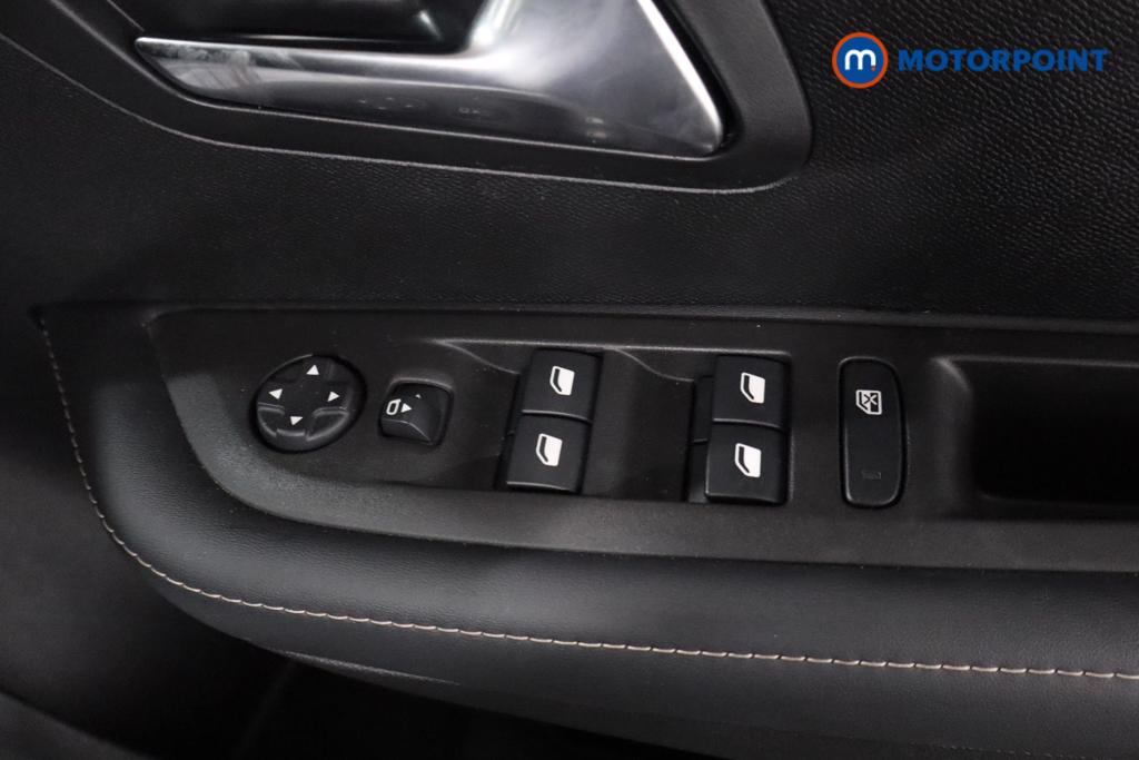 Peugeot 208 Allure Manual Petrol Hatchback - Stock Number (1616051) - 10th supplementary image