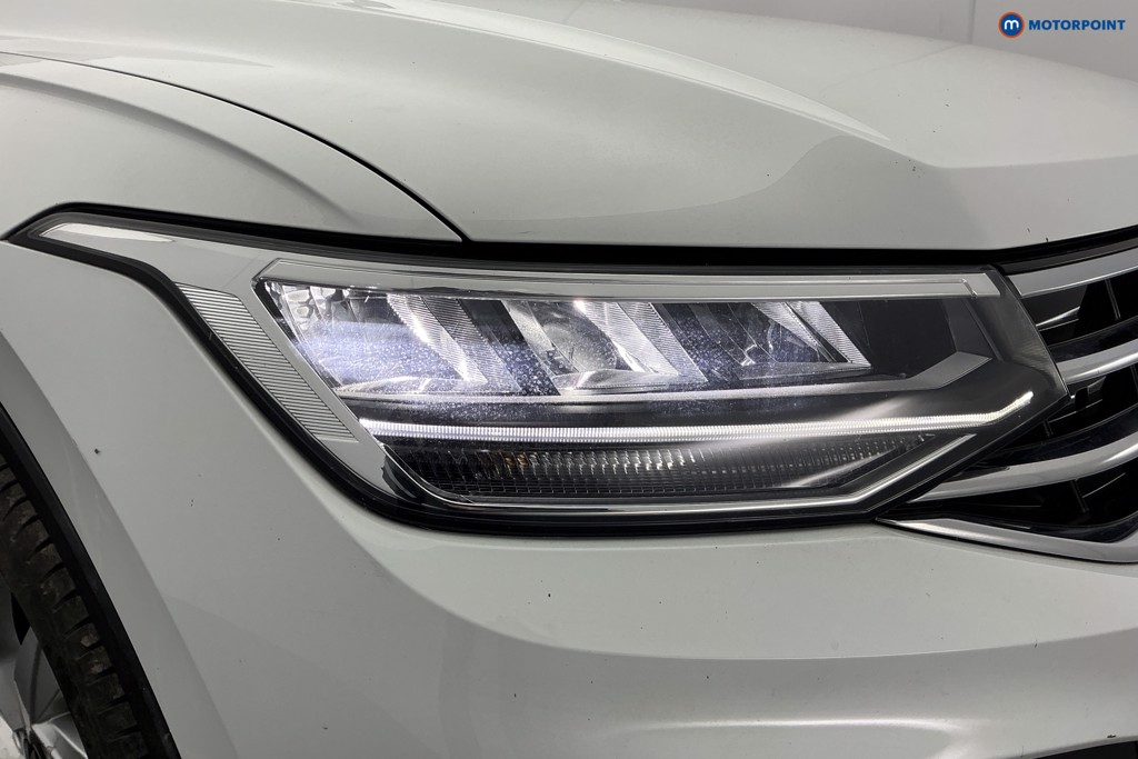 Volkswagen Tiguan Allspace Life Automatic Petrol SUV - Stock Number (1616067) - 36th supplementary image