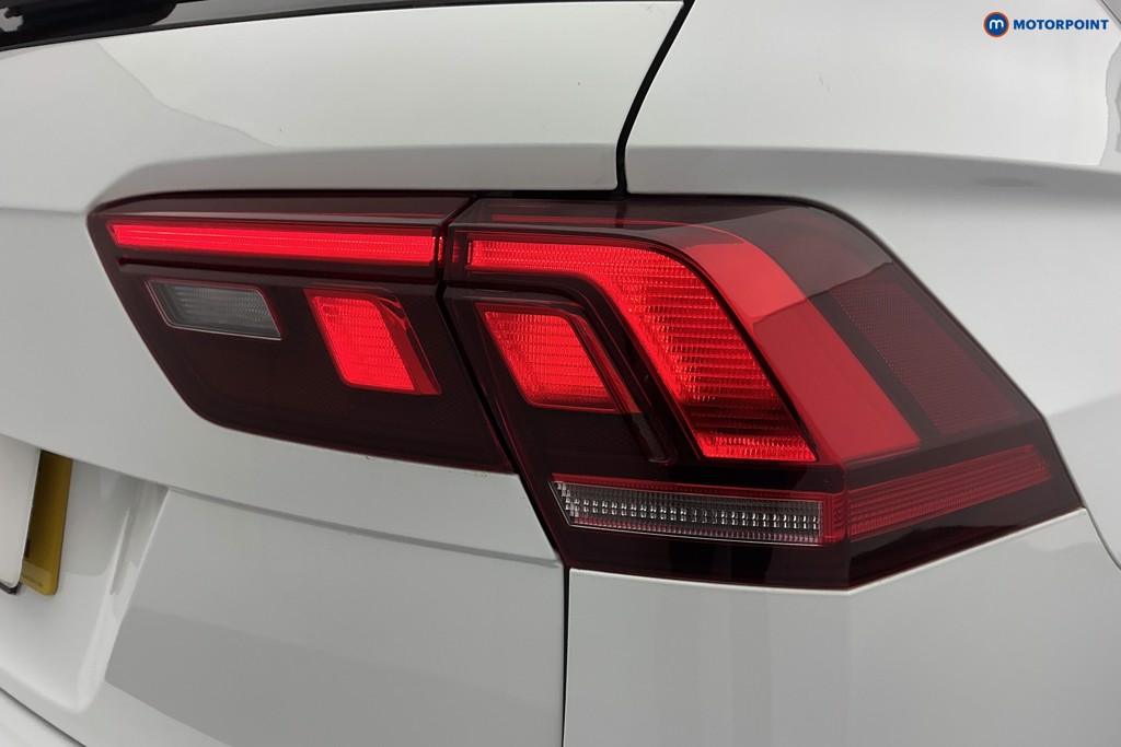 Volkswagen Tiguan Allspace Life Automatic Petrol SUV - Stock Number (1616067) - 37th supplementary image