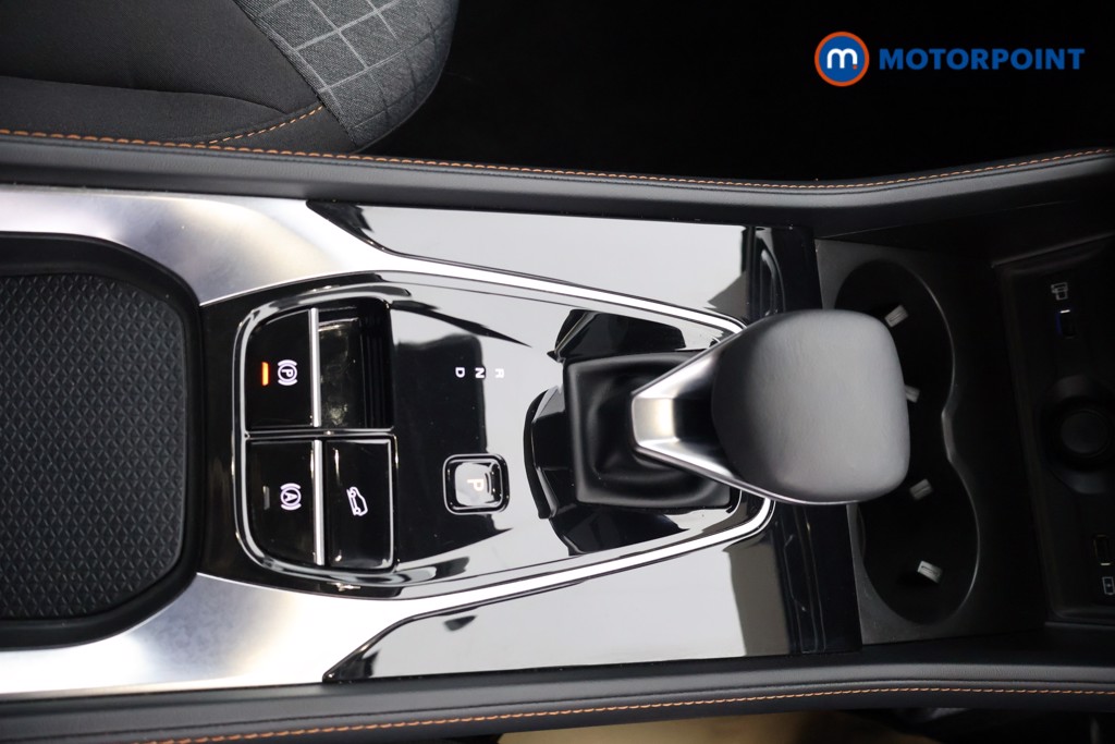 Mg Motor Uk HS SE Automatic Petrol-Electric Hybrid SUV - Stock Number (1616642) - 7th supplementary image