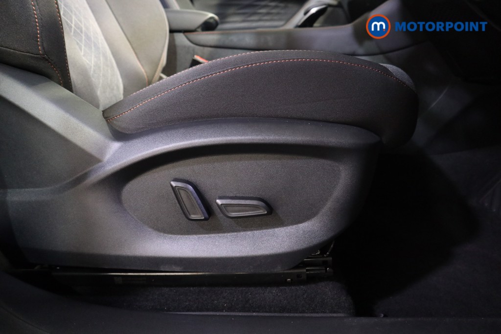 Mg Motor Uk HS SE Automatic Petrol-Electric Hybrid SUV - Stock Number (1616685) - 15th supplementary image