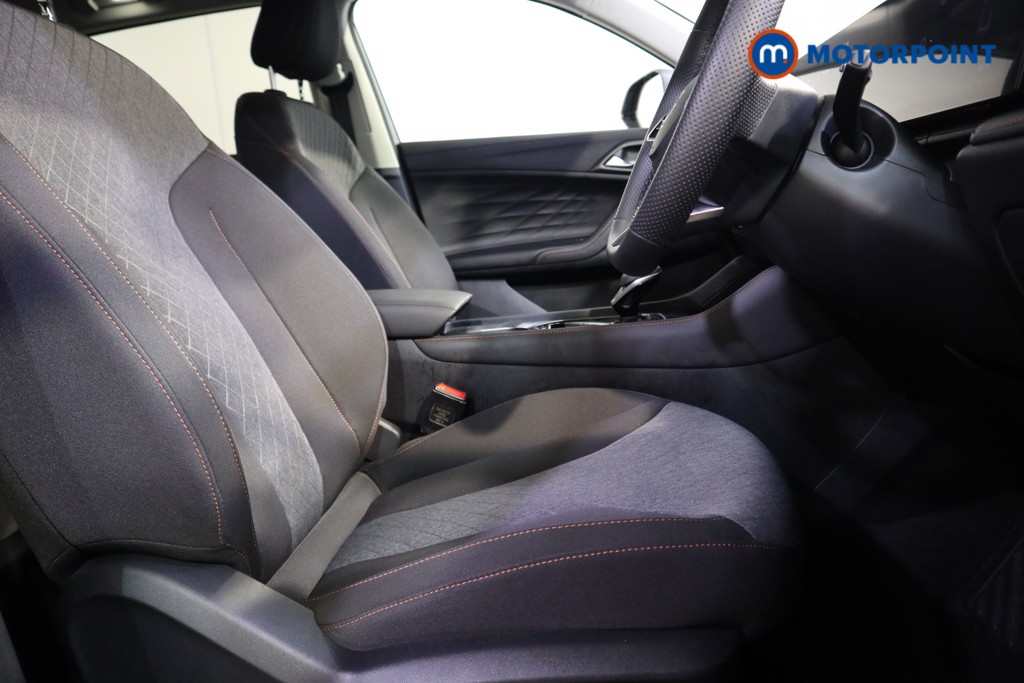 Mg Motor Uk HS SE Automatic Petrol-Electric Hybrid SUV - Stock Number (1616685) - 16th supplementary image