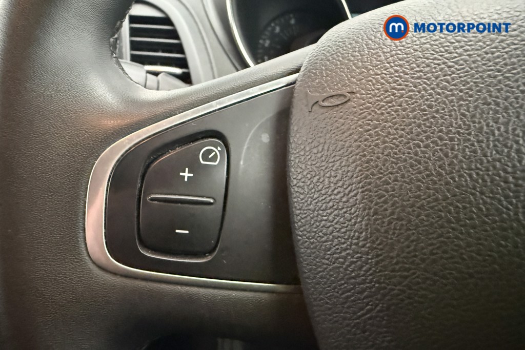 Renault Captur Iconic Automatic Diesel SUV - Stock Number (1617253) - 14th supplementary image