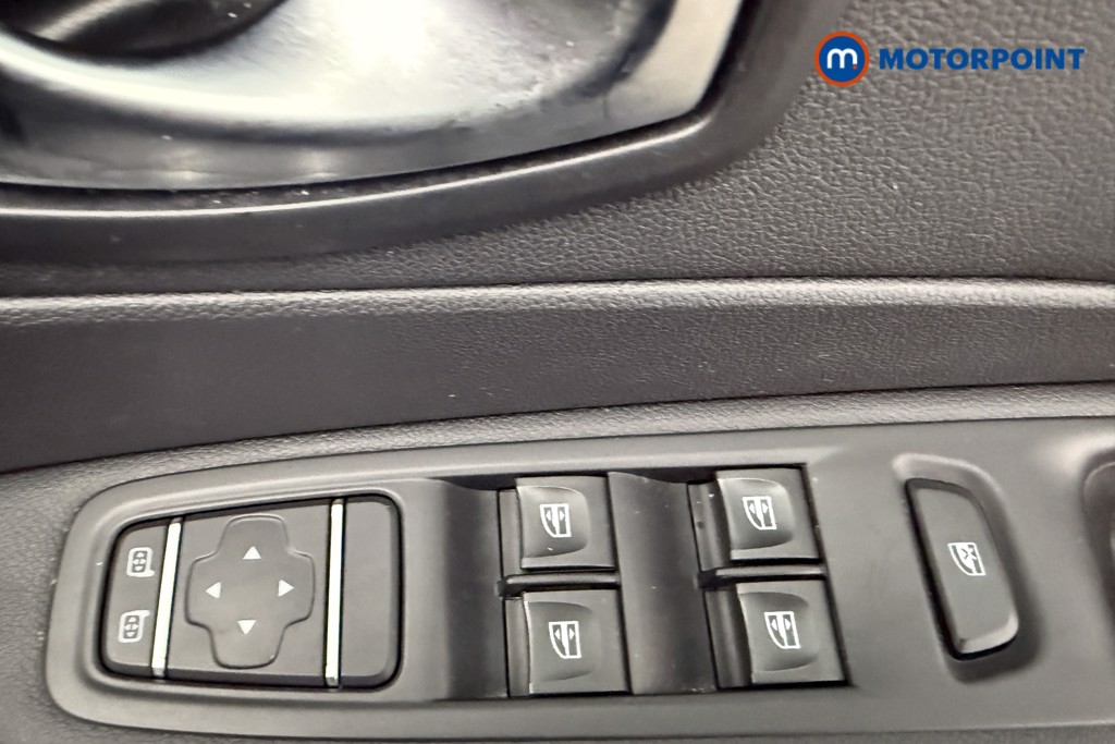 Renault Captur Iconic Automatic Diesel SUV - Stock Number (1617253) - 19th supplementary image