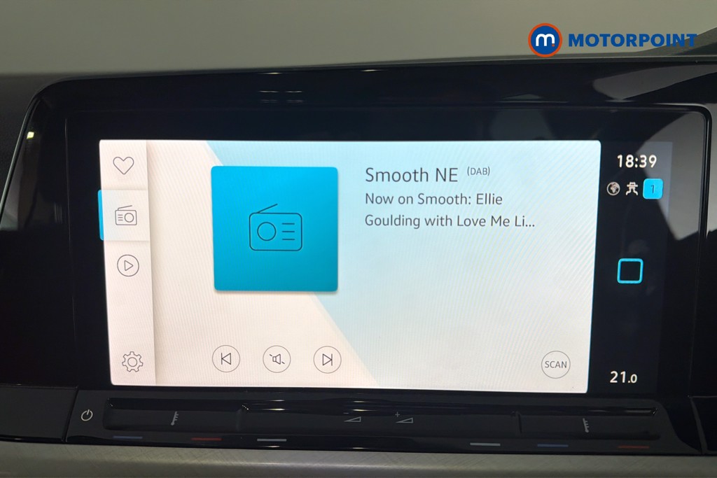 Volkswagen Golf Life Manual Petrol Hatchback - Stock Number (1617282) - 2nd supplementary image