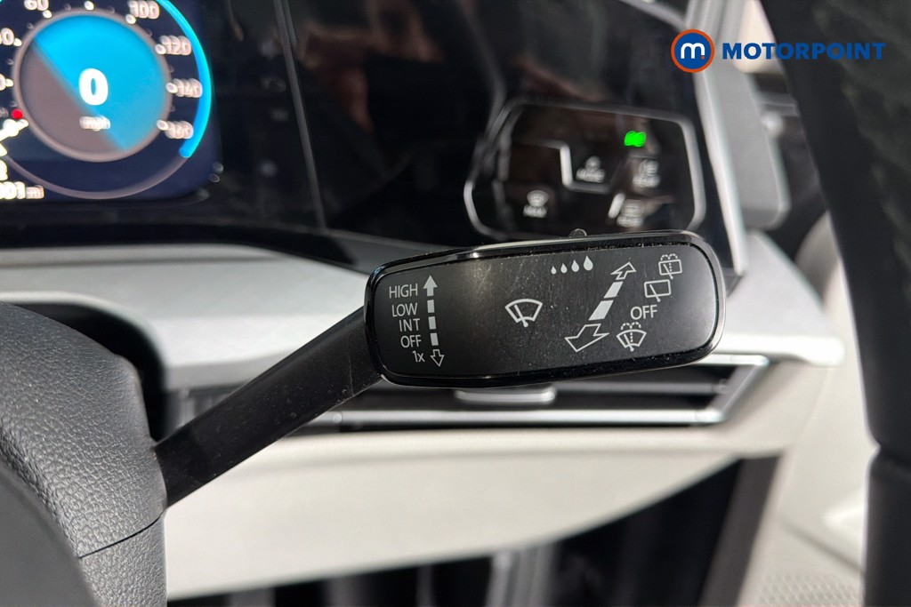 Volkswagen Golf Life Manual Petrol Hatchback - Stock Number (1617282) - 27th supplementary image