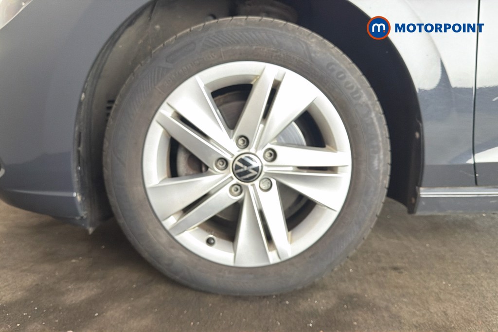 Volkswagen Golf Life Manual Petrol Hatchback - Stock Number (1617282) - 47th supplementary image