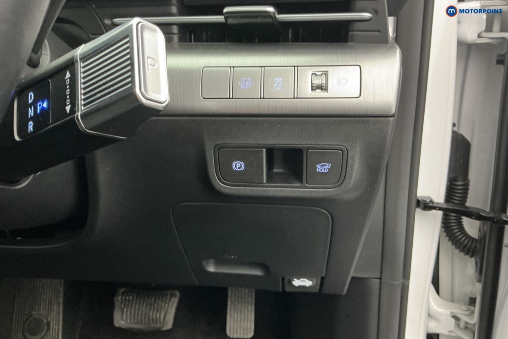 Hyundai Kona Ultimate Automatic Petrol-Electric Hybrid SUV - Stock Number (1617361) - 27th supplementary image