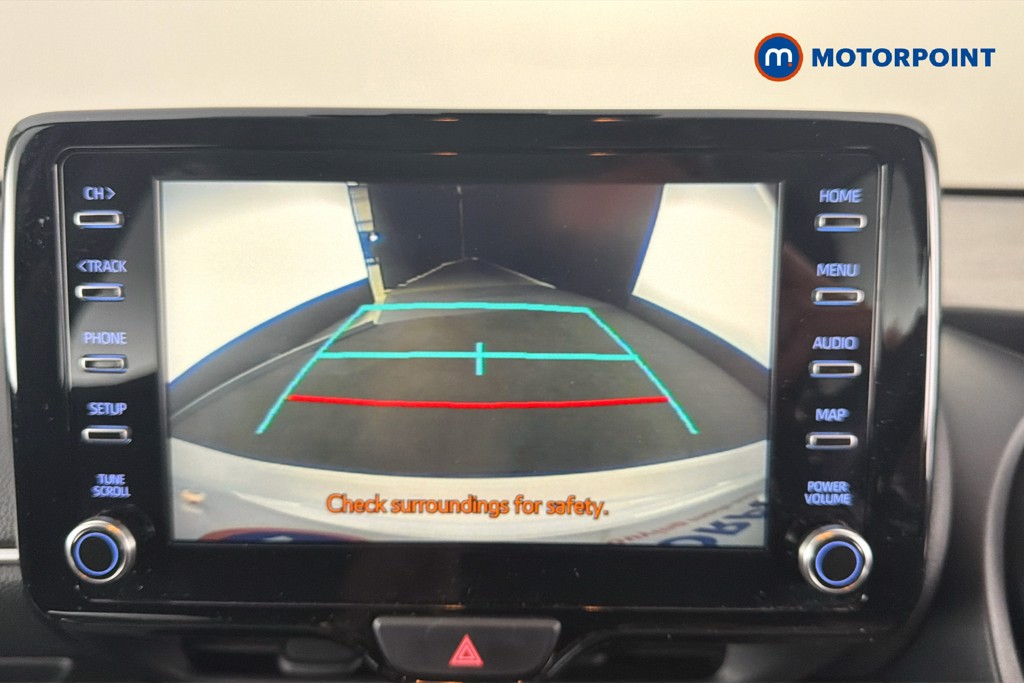 Toyota Yaris Design Automatic Petrol-Electric Hybrid Hatchback - Stock Number (1617578) - 5th supplementary image