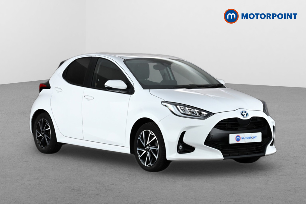 Toyota Yaris Design Automatic Petrol-Electric Hybrid Hatchback - Stock Number (1617578) - Drivers side front corner