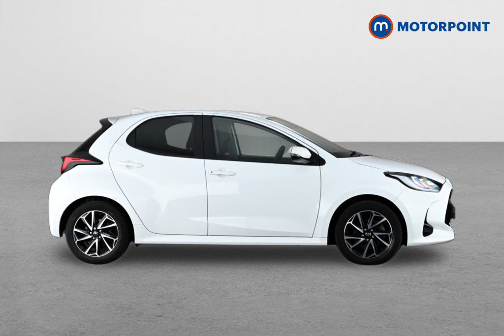 Toyota Yaris Design Automatic Petrol-Electric Hybrid Hatchback - Stock Number (1617578) - Drivers side