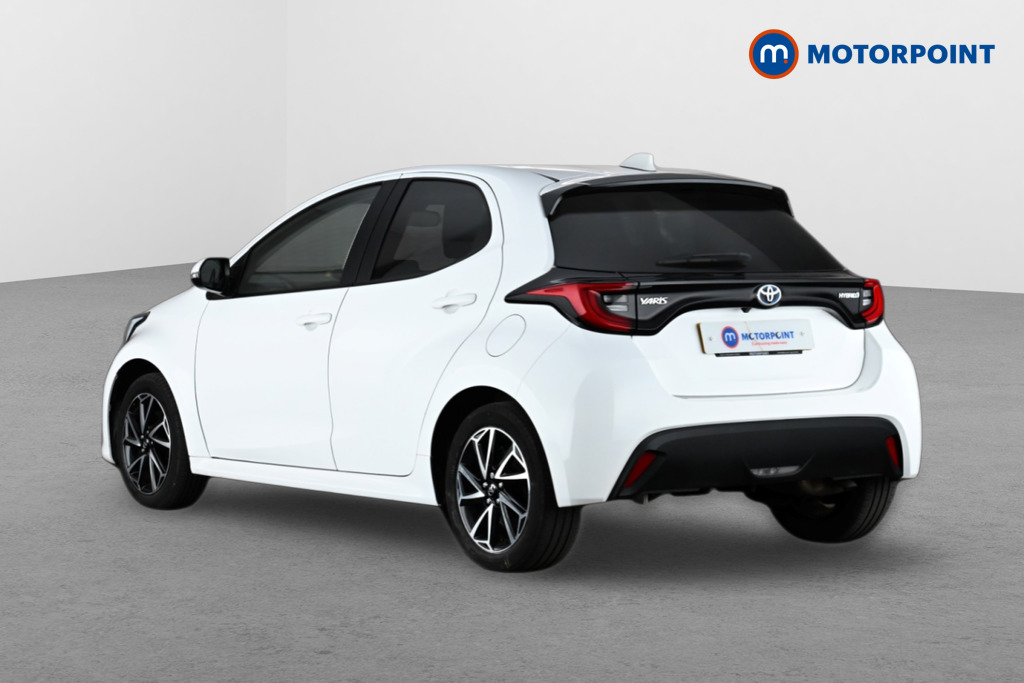 Toyota Yaris Design Automatic Petrol-Electric Hybrid Hatchback - Stock Number (1617578) - Passenger side rear corner