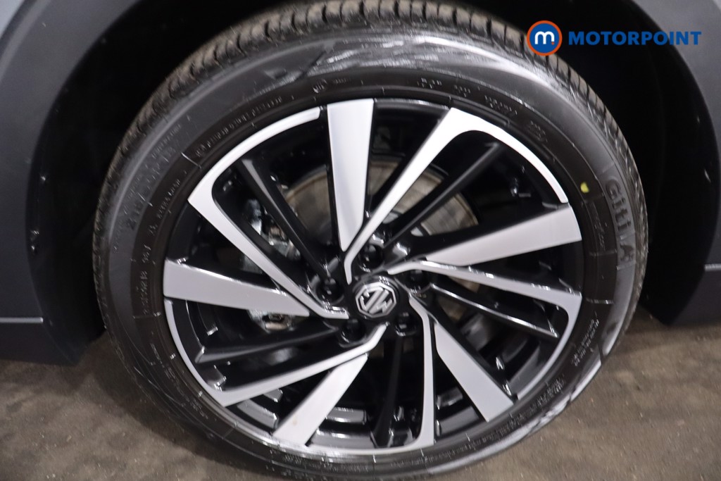 Mg Motor Uk ZS Trophy Automatic Petrol-Electric Hybrid SUV - Stock Number (1617893) - 11th supplementary image