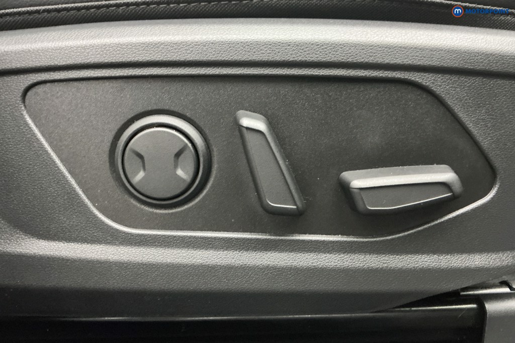 Hyundai Tucson Ultimate Automatic Petrol Plug-In Hybrid SUV - Stock Number (1618350) - 29th supplementary image