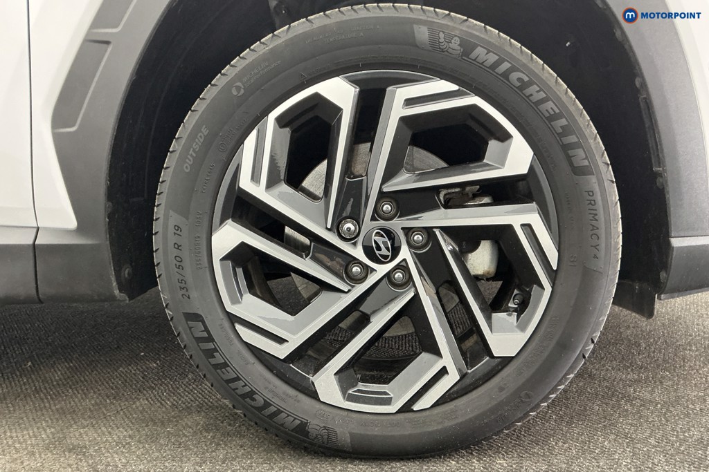 Hyundai Tucson Ultimate Automatic Petrol Plug-In Hybrid SUV - Stock Number (1618350) - 42nd supplementary image