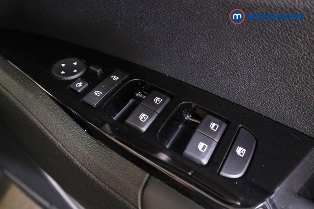 KIA Sportage 3 Automatic Petrol-Electric Hybrid SUV - Stock Number (1618677) - 15th supplementary image