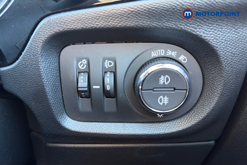 Vauxhall Corsa GS Manual Petrol Hatchback - Stock Number (1618855) - 18th supplementary image