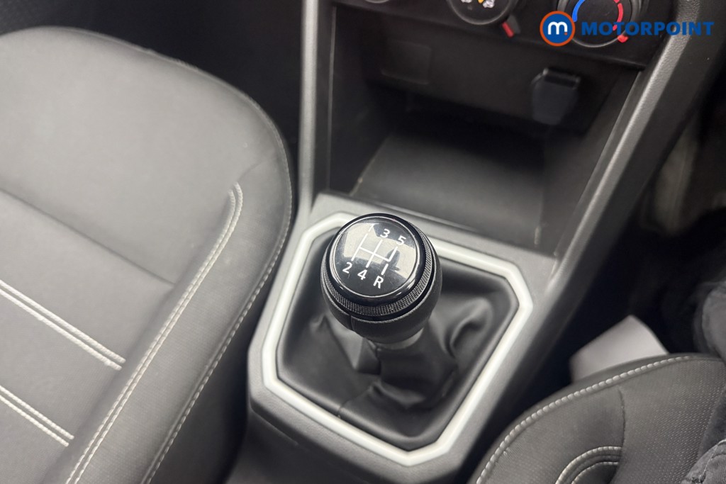 Dacia Sandero Expression Manual Petrol Hatchback - Stock Number (1619024) - 4th supplementary image
