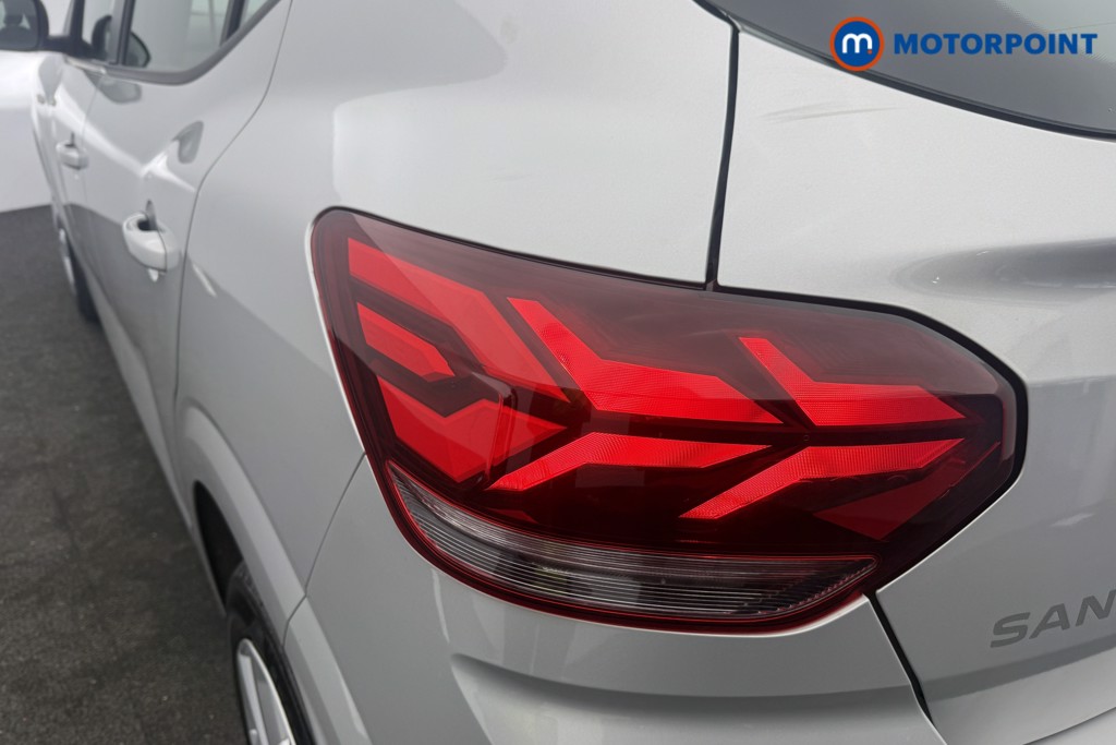 Dacia Sandero Expression Manual Petrol Hatchback - Stock Number (1619024) - 14th supplementary image