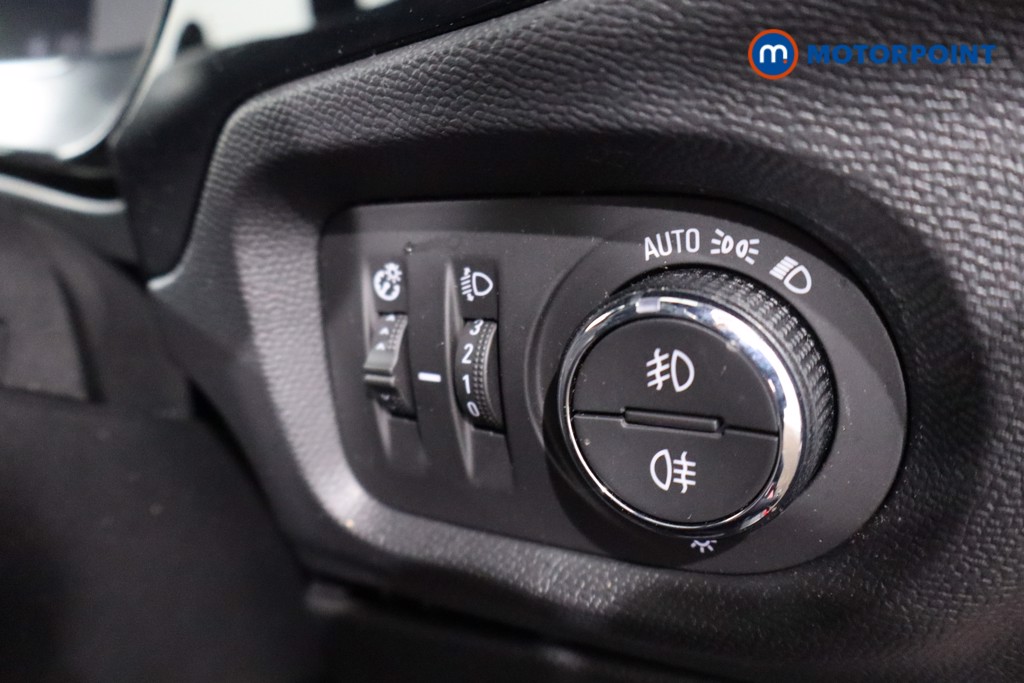 Vauxhall Corsa GS Manual Petrol Hatchback - Stock Number (1619065) - 17th supplementary image