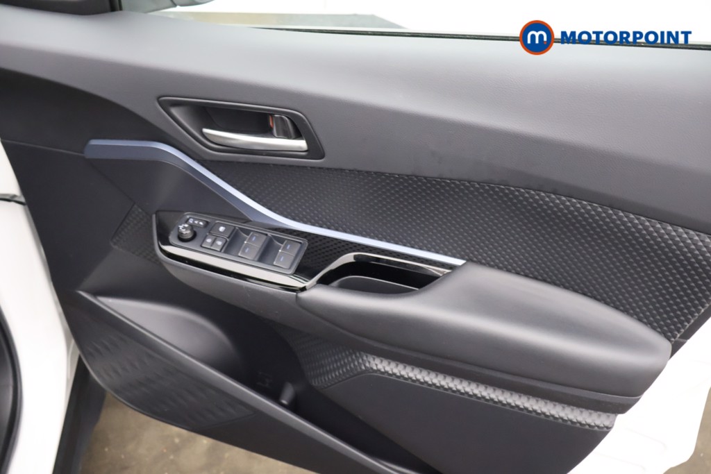 Toyota C-Hr Design Automatic Petrol-Electric Hybrid SUV - Stock Number (1619312) - 11th supplementary image