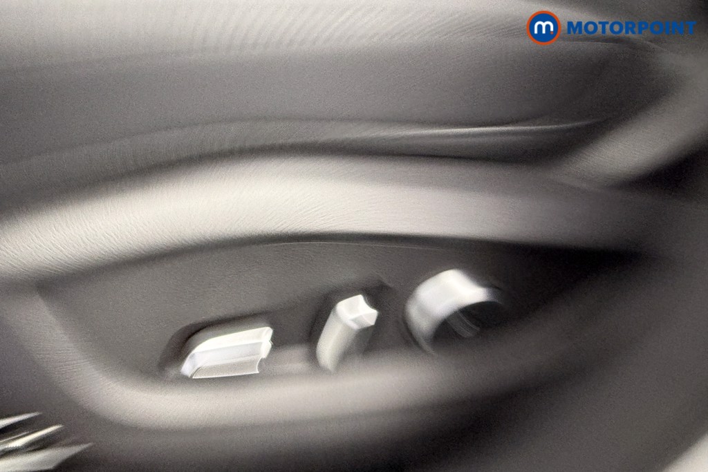 Chery Tiggo 8 Summit Automatic Petrol Plug-In Hybrid SUV - Stock Number (1619419) - 9th supplementary image