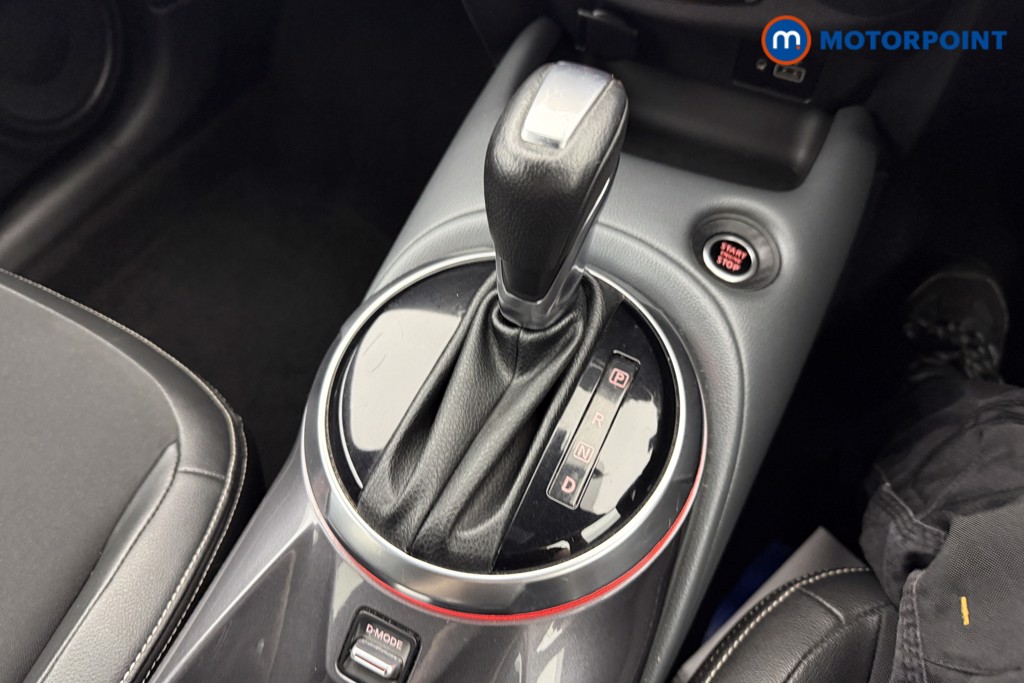 Nissan Juke Tekna Automatic Petrol SUV - Stock Number (1619420) - 5th supplementary image