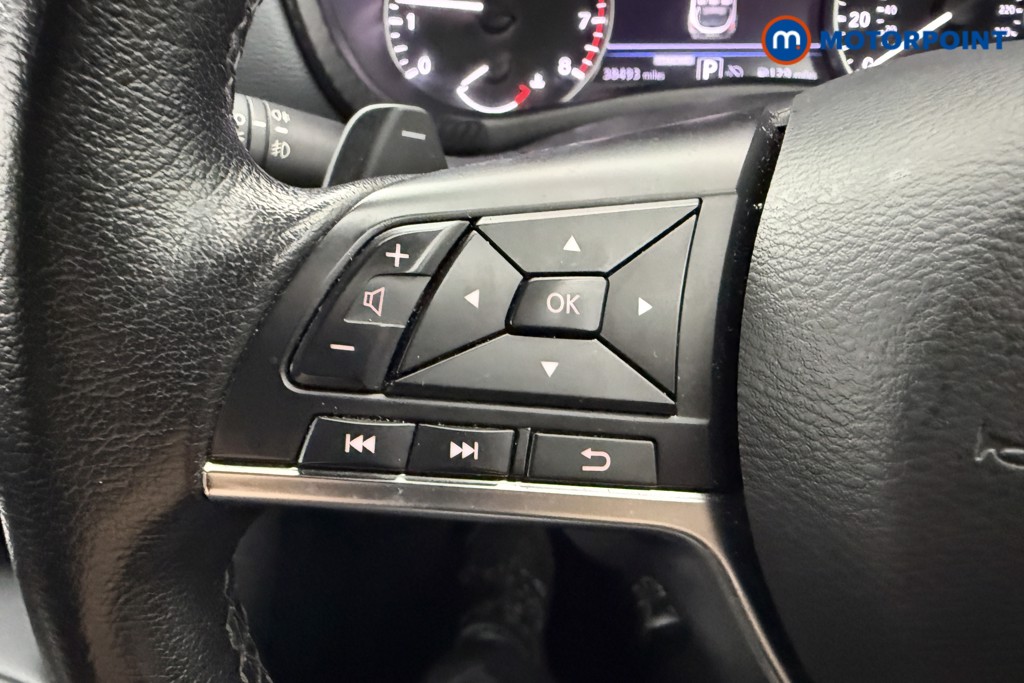 Nissan Juke Tekna Automatic Petrol SUV - Stock Number (1619420) - 7th supplementary image