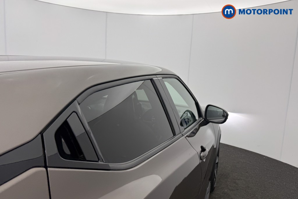 Nissan Juke Tekna Automatic Petrol SUV - Stock Number (1619420) - 18th supplementary image