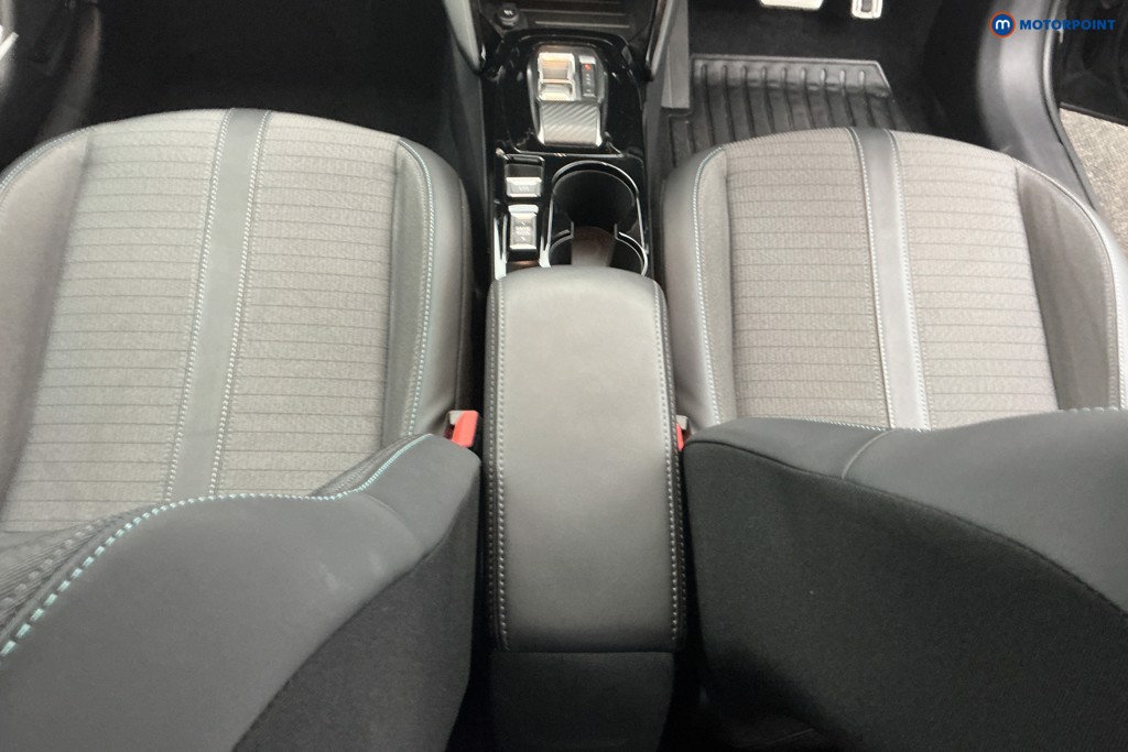 Peugeot 208 Allure Premium -Plus Automatic Petrol Hatchback - Stock Number (1619806) - 12th supplementary image