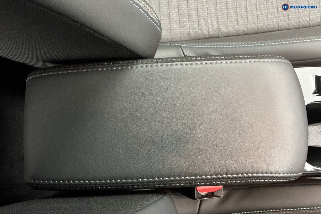 Peugeot 208 Allure Premium -Plus Automatic Petrol Hatchback - Stock Number (1619806) - 17th supplementary image