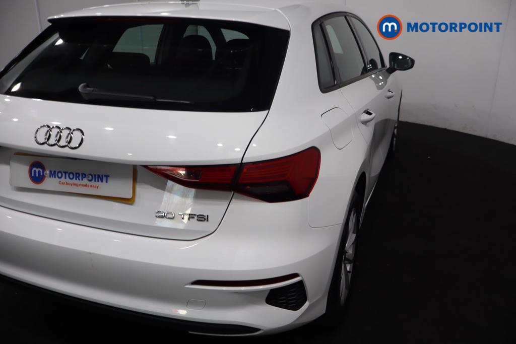 Audi A3 Technik Manual Petrol Hatchback - Stock Number (1619890) - 2nd supplementary image