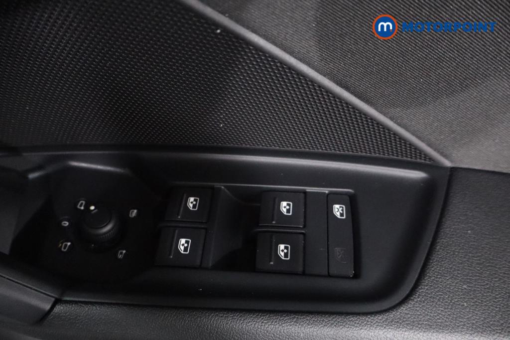 Audi A3 Technik Manual Petrol Hatchback - Stock Number (1619890) - 12th supplementary image