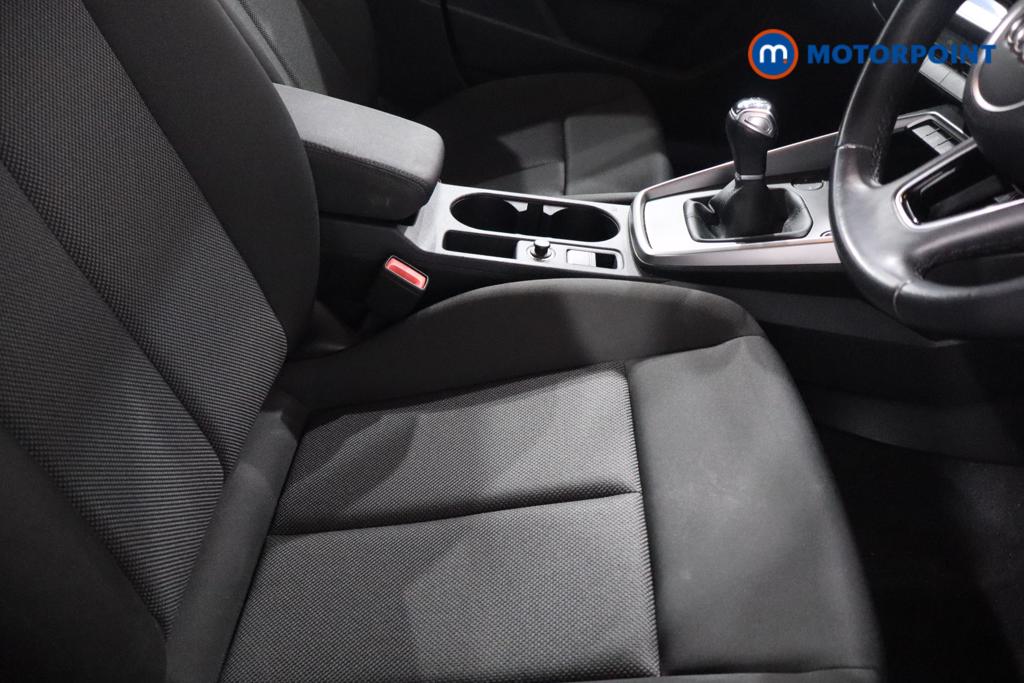 Audi A3 Technik Manual Petrol Hatchback - Stock Number (1619890) - 13th supplementary image