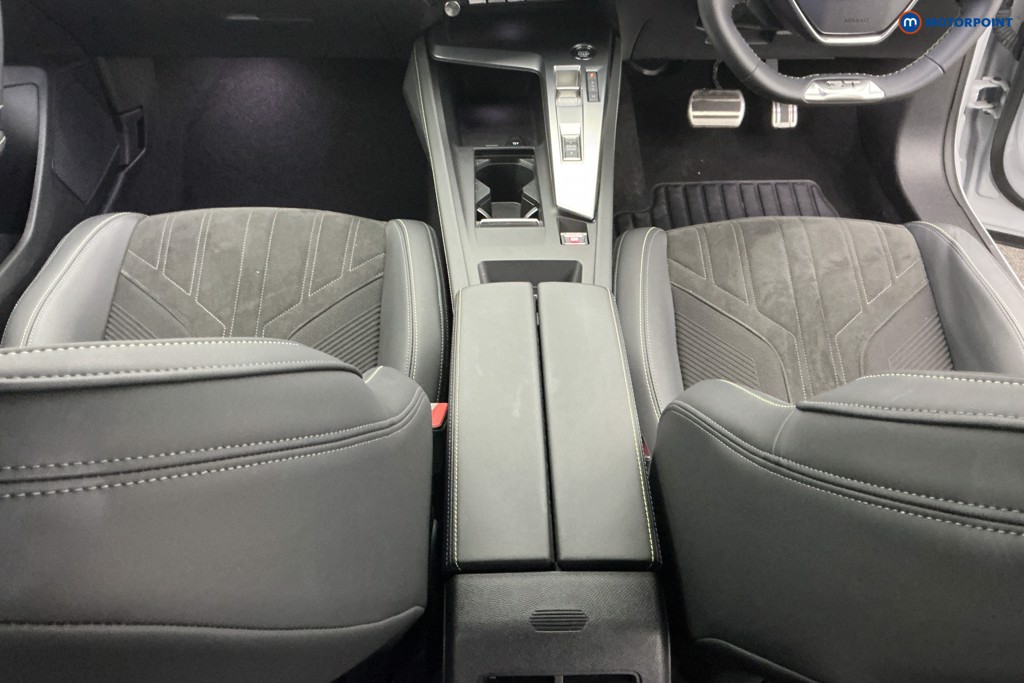 Peugeot 408 GT Automatic Petrol Hatchback - Stock Number (1619944) - 12th supplementary image